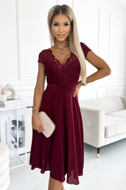 Sukienka Linda z koronką — Bordo