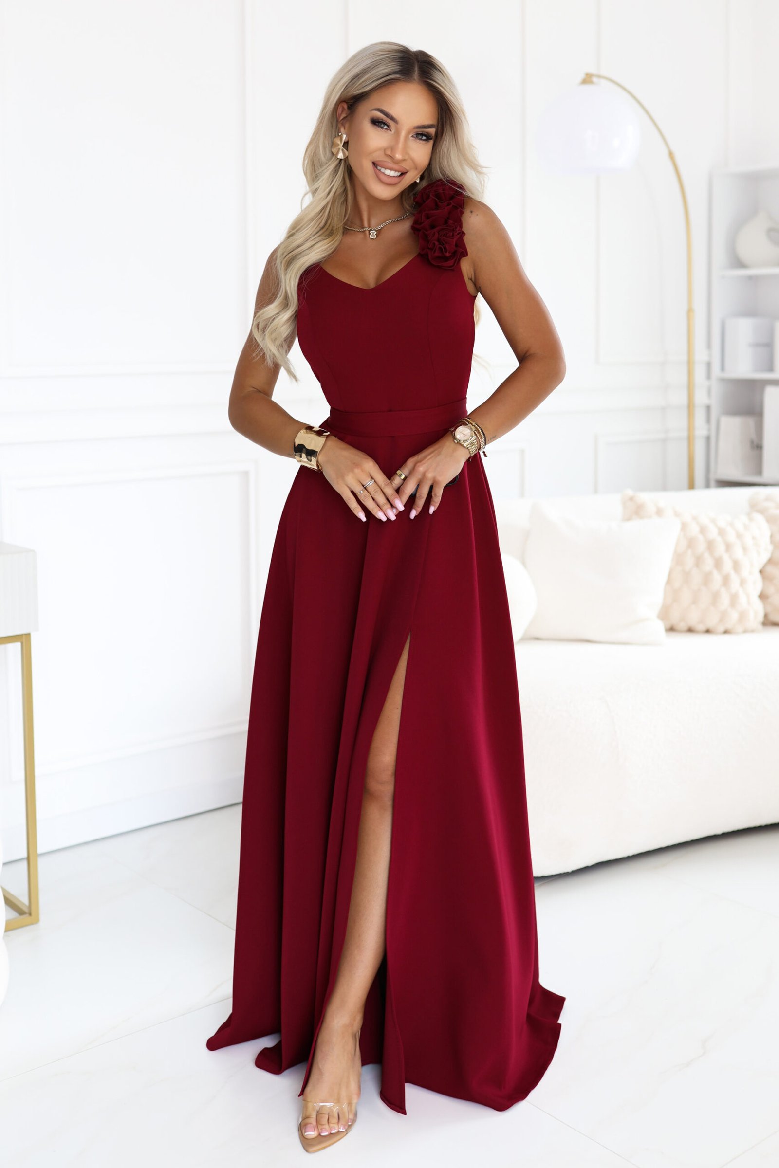 Wieczorowa sukienka maxi z różami — Bordo Wieczorowa sukienka maxi z różami — Bordo