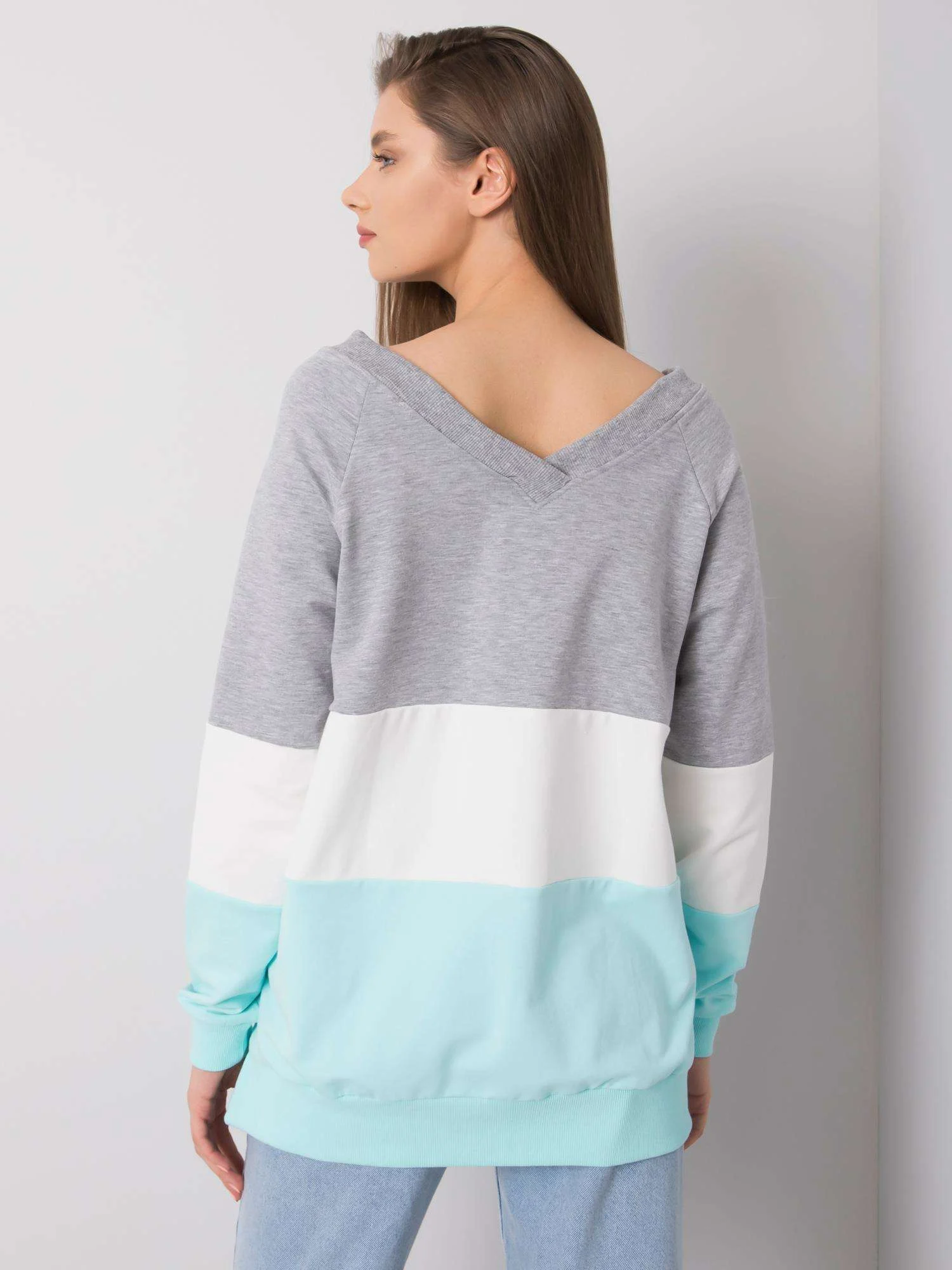 Bluza Lotta z dekoltem V — Mięta Bluza Lotta z dekoltem V — Mięta